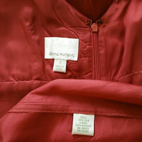 Donna Morgan Jessie Twist Chiffon Dress - Picture 3 of 4